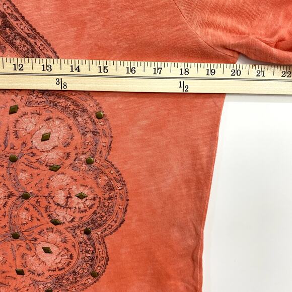 Lucky Brand Tie Dye Top Women's Size Small Orange Bronze Studs Round Neck Casual - Picture 5 of 6